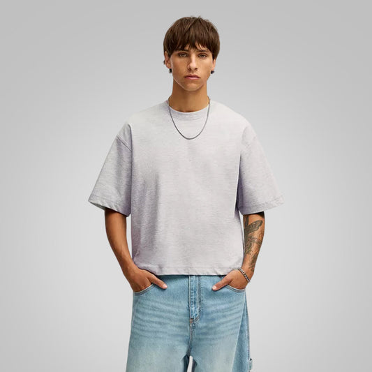 THE FRUIT OF THE LOOM OVERSIZED CROPPED SHIRT: WHY IT'S BECOMING A FASHION MUST-HAVE